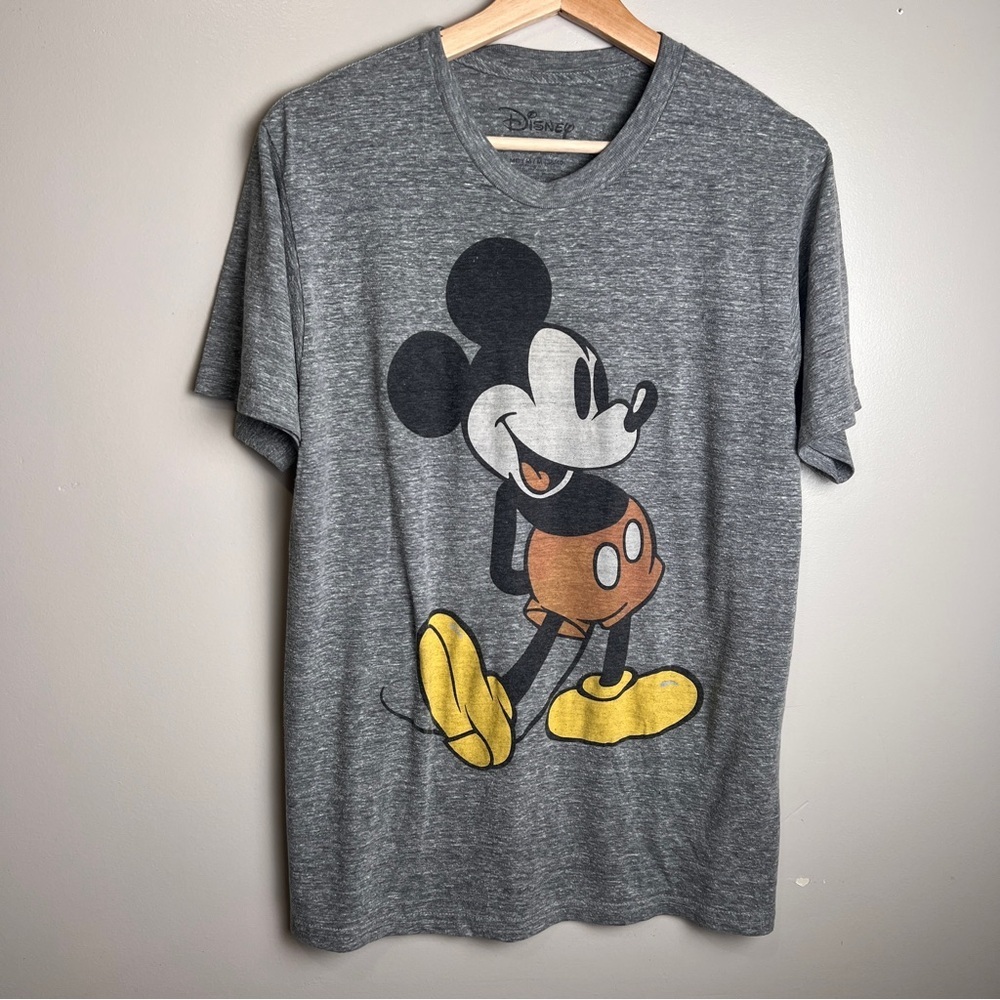 Disney Charcoal Mickey Mouse Gray Unisex T-Shirt Size Medium GUC